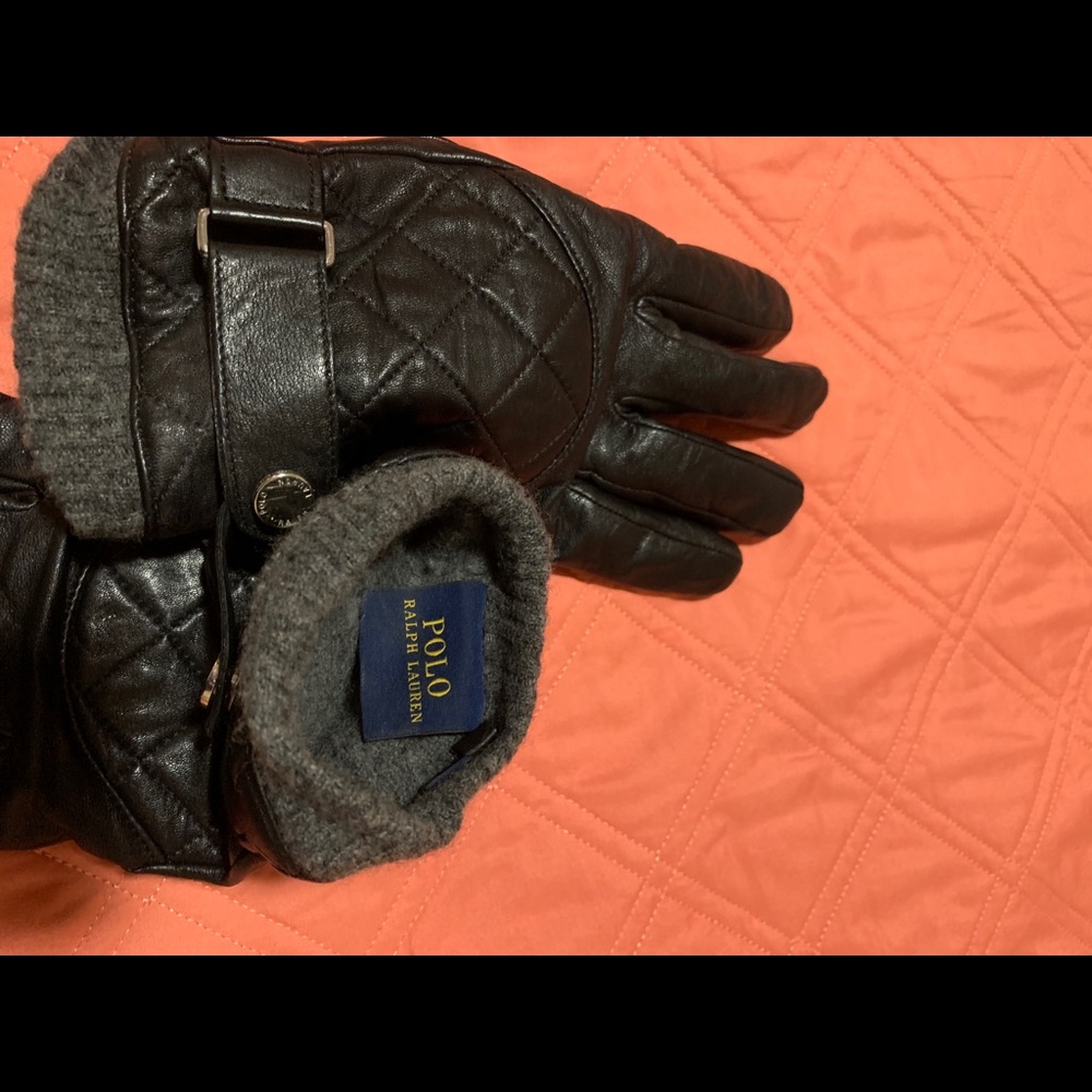Gloves